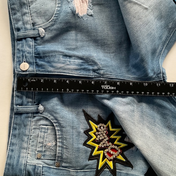 MO&Co Women’s Donald Duck Patches Jean Sz 30x22” K- Fashion Distressed Y2K Edgy - Picture 4 of 13